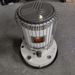 トヨトミ トヨストーブ ホワイトクリーン KSA105G ダルマ...