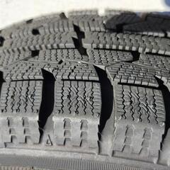 スタッドレスタイヤ155/65R14 75Qホイール付き4穴の画像