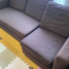 中古布製3人がけソファーの画像