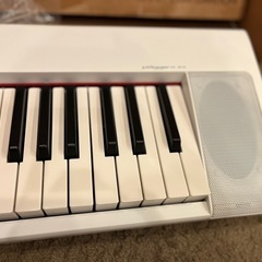 YAMAHA｜ヤマハ 電子キーボード NP-32WH ホワイト [76鍵盤][NP32WH]の画像