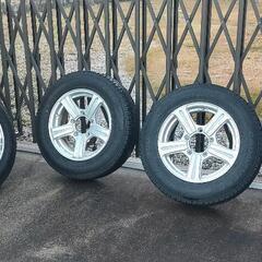 スタッドレスタイヤ中古 175/80 R16