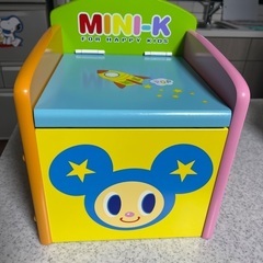 ミニKの子供用おもちゃ箱兼椅子木製【新品未使用】