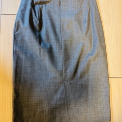 M-PREMIER タイトスカート 38 グレー　ストライプの画像