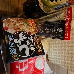 昆布だし、混ぜご飯の素、砂糖など食品