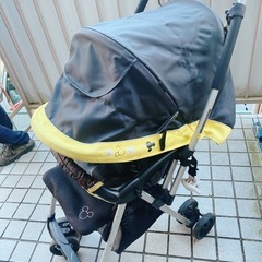 ミッキー　ベビーカーの画像