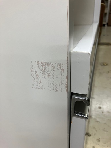 I2412-628 キッチンボード 上下分割 固定ネジ有り キズ汚れテープ跡