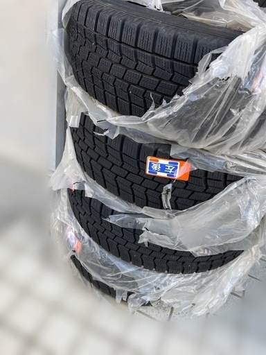 スタッドレスタイヤ4本