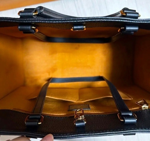 【美品】LOUIS VUITTON オンザゴー MM