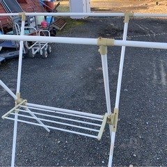 室内物干しの画像