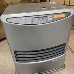 石油ファンヒーター　動作品　　稲枝駅近辺