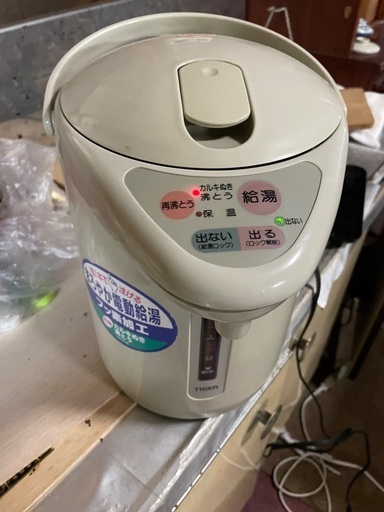 TIGER電気ポット　動作品　20日の9時〜18時に受け渡し　稲枝駅近辺