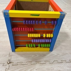 知育玩具の画像
