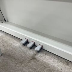電子ピアノ　イスキズありの画像