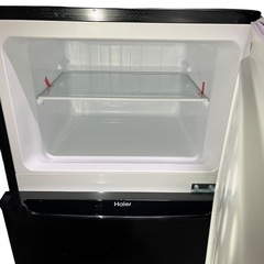 【ジ1219-13】オールブラック‼️ Haier 冷蔵庫 2018年の画像