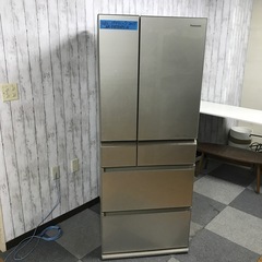 ファミリータイプ冷蔵庫