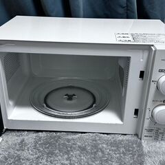 電子レンジ(アイリスオーヤマ2020年製)KMG-T177-6-W中古 絶賛断捨離中の画像