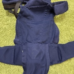 中古アップリカ　抱っこ紐の画像