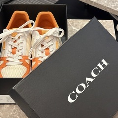 COACH
コーチスニーカーの画像