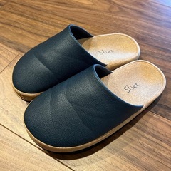 Sliet 体幹を整えるスリッパ　ネイビー
