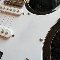 Gio Ibanez エレキギターとアンプセット　 アイバニー　ケース付き GIO Ibanez