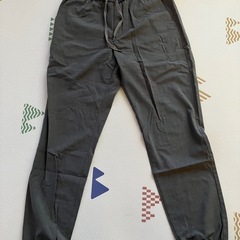 GU メンズ　Sサイズ　ボトムスの画像