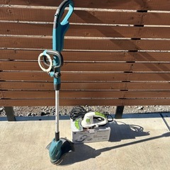 マキタ草刈機　ヤマゼン芝刈機　２台セット　引き取り限定
