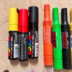 ペン　筆記用具　マーカーペン　ポスカ　セットの画像
