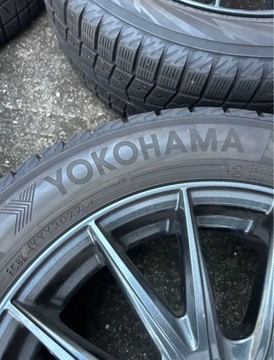 YOKOHAMA スタッドレスタイヤ 205/55/R16 4本　ホイール付き　アイスガード　IG70