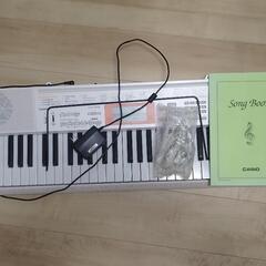 光るキーボード