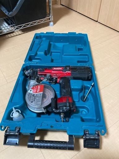 makita AR411H 高圧ビス打ち機
