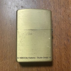 zippoライター、オイルの画像