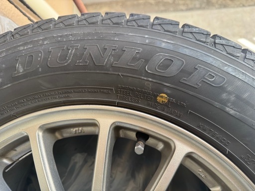 中古 冬用タイヤ＆ホイールセット DUNLOP 225/65R17
