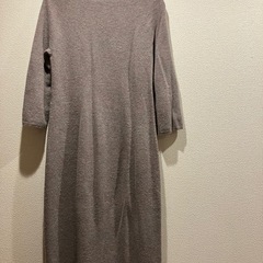 UNIQLO U 七分丈ニットワンピースの画像