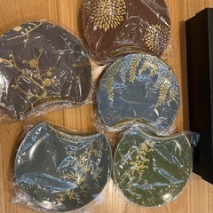【新品】DEUXMERCI 花柄皿5枚セットの画像