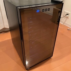 【ほぼ未使用】ワインセラー18本収納/コンポジット社