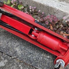 フロア油圧ジャッキ😄😄😄2トン🥳🥳🥳　　￥4000😁の画像