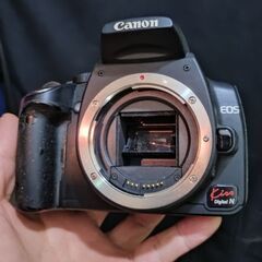 ジャンク　Canon EOS Kiss Digital N 本体のみ