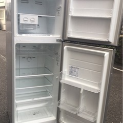 🚛設置配送無料🔰当日配送🏅✨2ドア　冷蔵庫　227L 大容量ボトムフリーザ✨🏅🔸兵庫　大阪　京都　奈良　和歌山　滋賀🔸　の画像