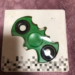 ハンドスピナー　コウモリ