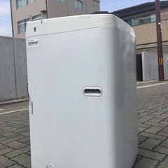 🔰配送設置無料🚛当日配送‼️ガラス&シルバートーン  5キロ　洗濯機✨🔰大阪　京都　兵庫　奈良　和歌山　滋賀🔹の画像