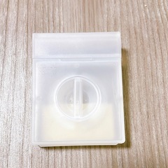 【短期間のみ使用】無印良品　ケータイ　ケーブル収納の画像