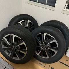 配達無料 ヴォクシ80　純正ホイール　タイヤ 80ヴォクシー 純正タイヤホイール 2024年製