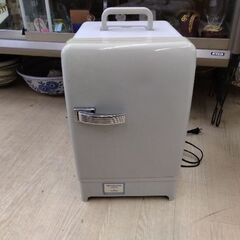 ポータブル　冷蔵庫　冷温　クーラーボックス　寝室　ポータブル