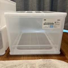 衣装ケースの画像