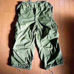 軍用防寒パンツ　メンズLサイズ