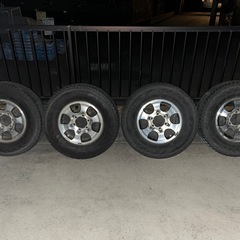 受付一時停止スタッドレスタイヤ ヨコハマ 225/80/R15 