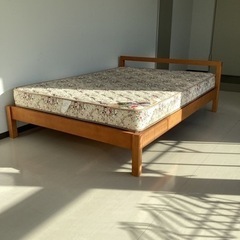 ダブルベッド【町田市再生家具】242546の画像