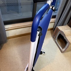 折りたたみ式ウォーキングマシンの画像