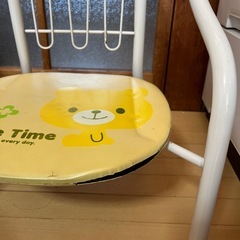 差し上げます！子供イスの画像