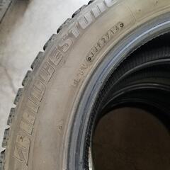 スタッドレスタイヤ　ブリヂストン　155/65-14の画像